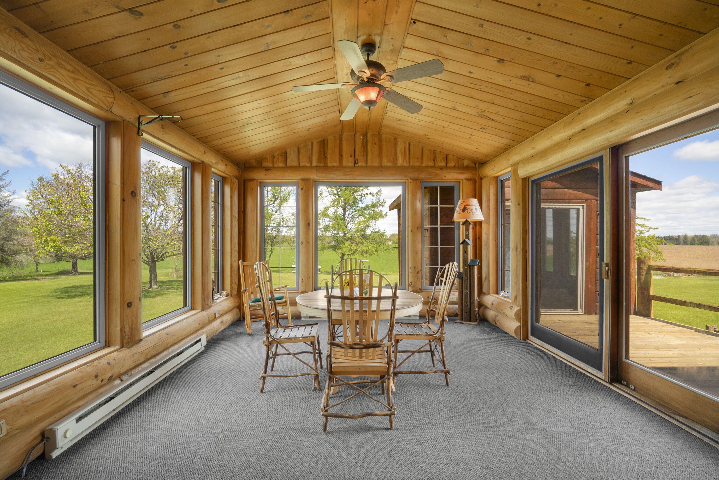1206 Lakeview Road Farmington, WI 53090 - Photo 12 of 35 13_imgDSC02045