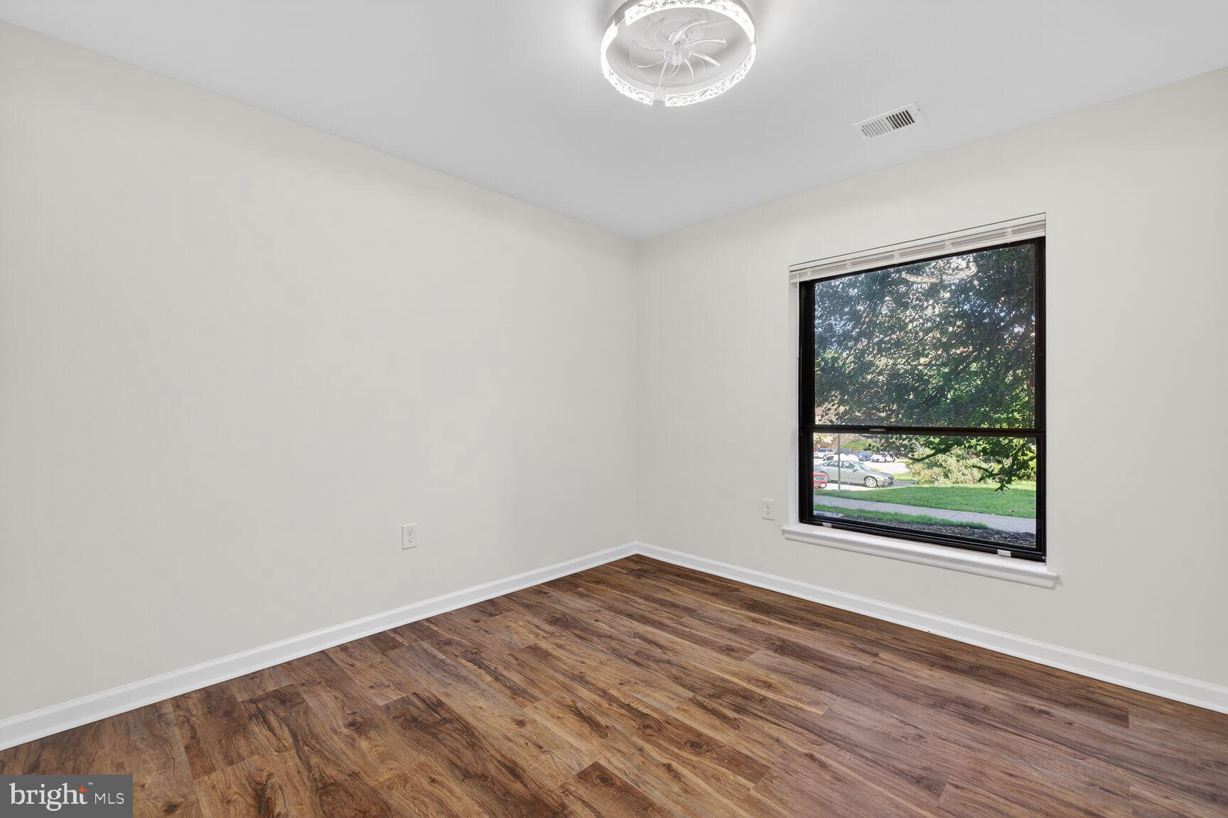 421 Christopher Avenue, Unit 2 Gaithersburg, MD 20879 - Photo 14 of 25 Bedroom #3