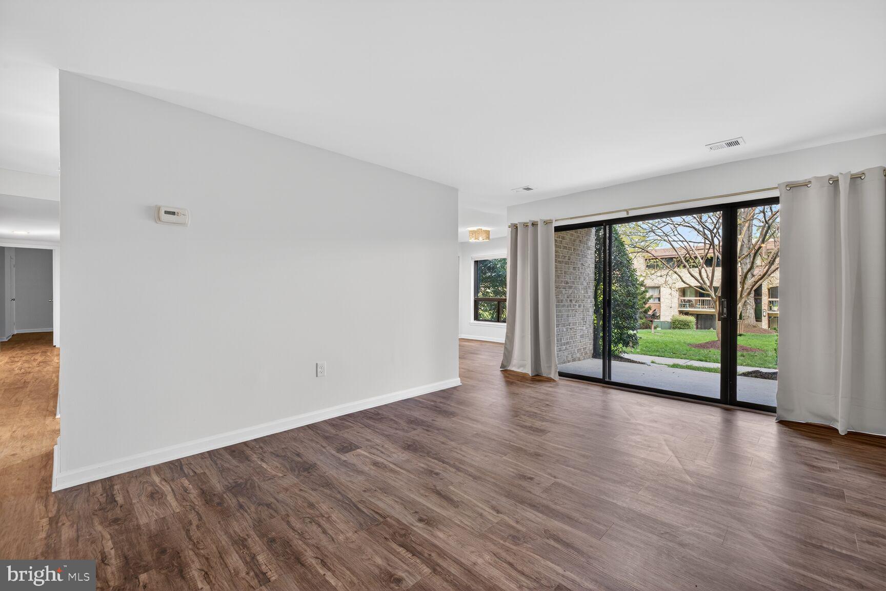 421 Christopher Avenue, Unit 2 Gaithersburg, MD 20879 - Photo 6 of 25 Family Room