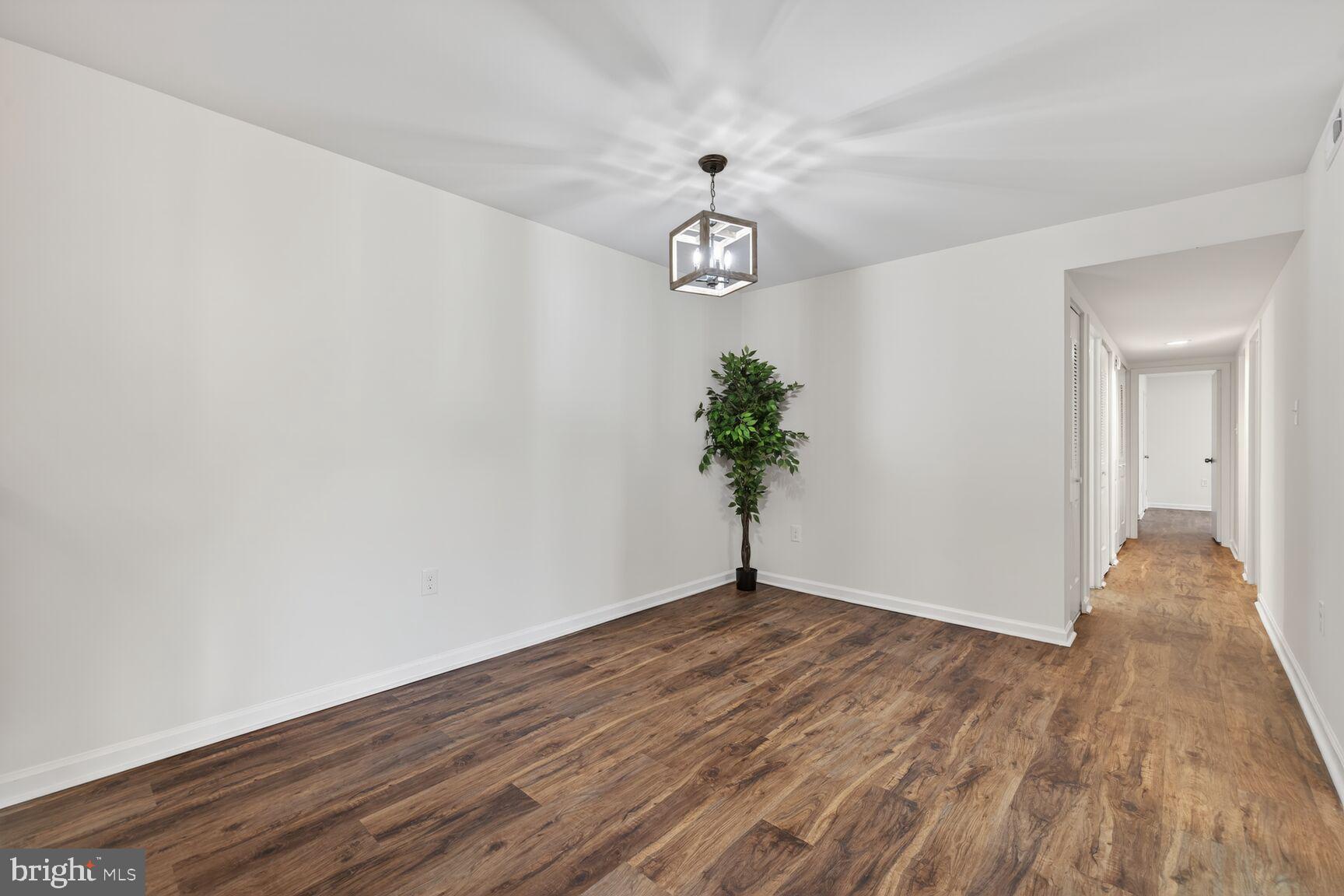 421 Christopher Avenue, Unit 2 Gaithersburg, MD 20879 - Photo 8 of 25 Dining Room