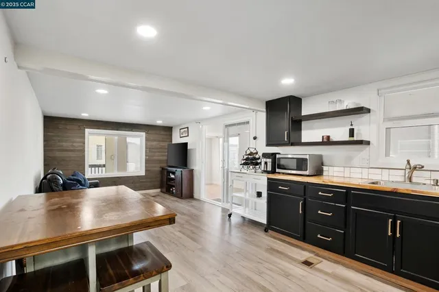 $161,500 | 32 Galloway Drive, Concord, CA 94518