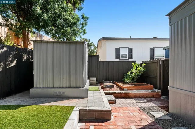 $161,500 | 32 Galloway Drive, Concord, CA 94518