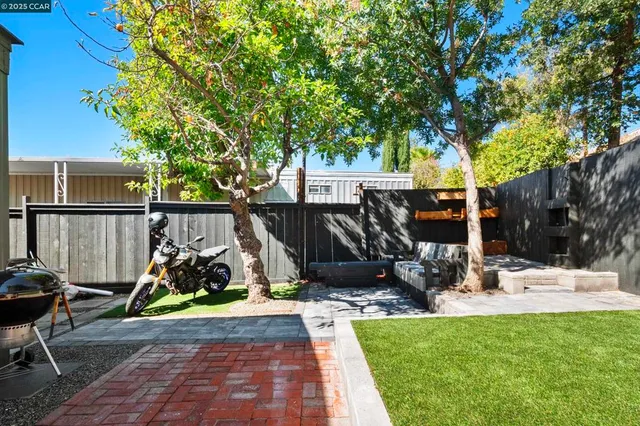 $161,500 | 32 Galloway Drive, Concord, CA 94518