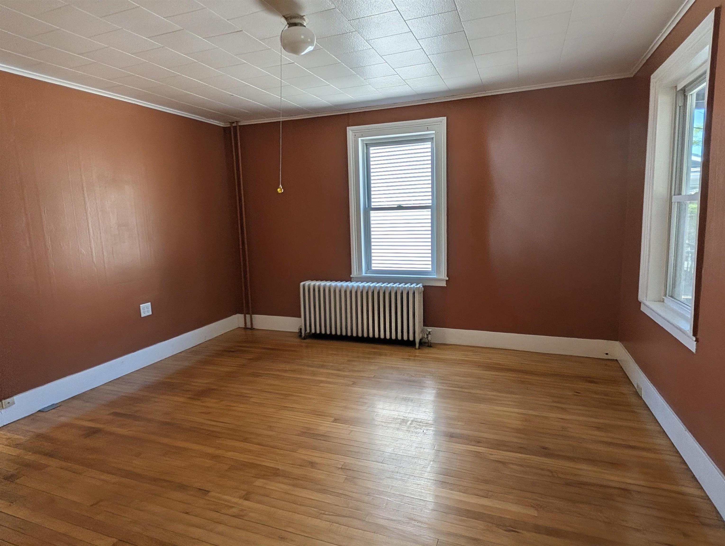 20 Ferris Street St. Albans, VT 05478 - Photo 8 of 46