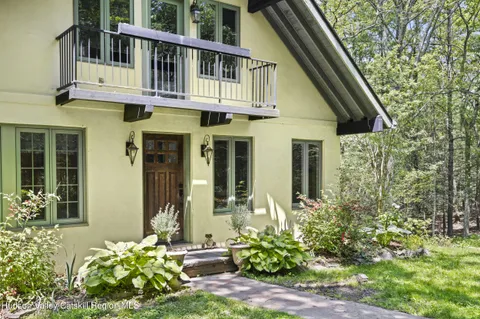 $750,000 | 40 Northwoods Road, Saugerties, NY 12477