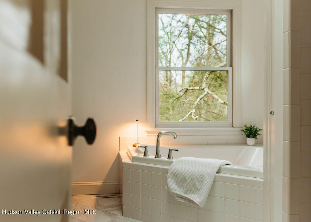 40 Northwoods Road Saugerties, NY 12477 - Photo 26 of 43 DSC_6757