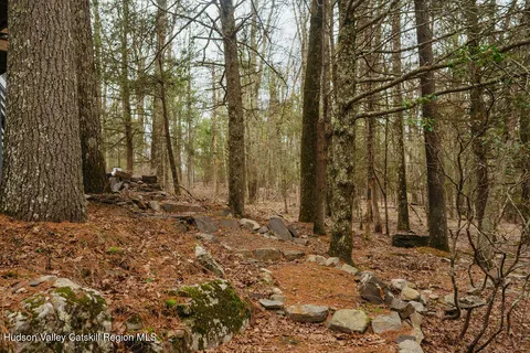 $750,000 | 40 Northwoods Road, Saugerties, NY 12477