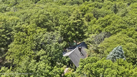 $750,000 | 40 Northwoods Road, Saugerties, NY 12477