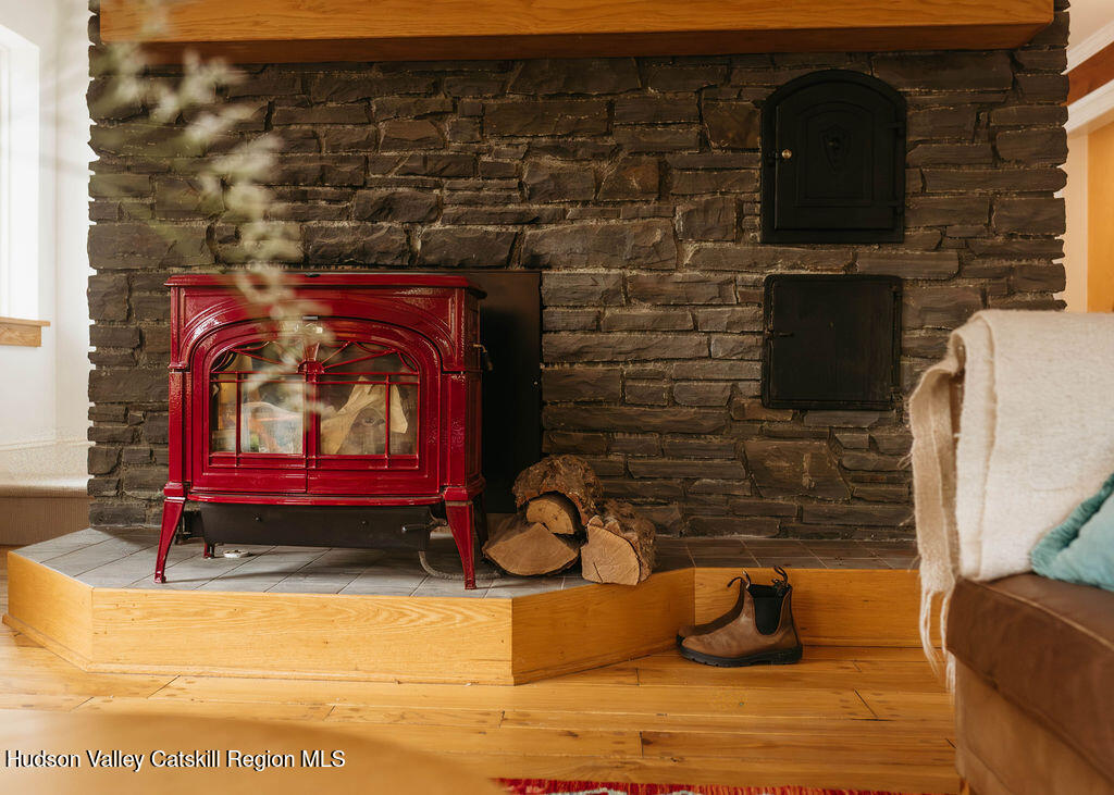 40 Northwoods Road Saugerties, NY 12477 - Photo 9 of 43 DSC_6445