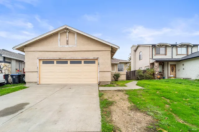 $399,000 | 1120 Camellia Lane, Suisun City, CA 94585