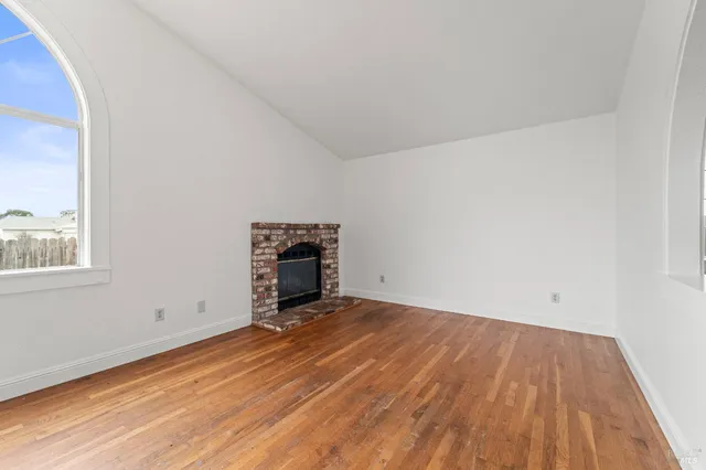 $399,000 | 1120 Camellia Lane, Suisun City, CA 94585