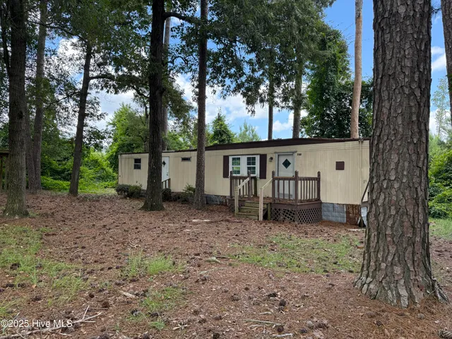 $125,000 | 4205 Bass Lake Road, Clinton, NC 28328