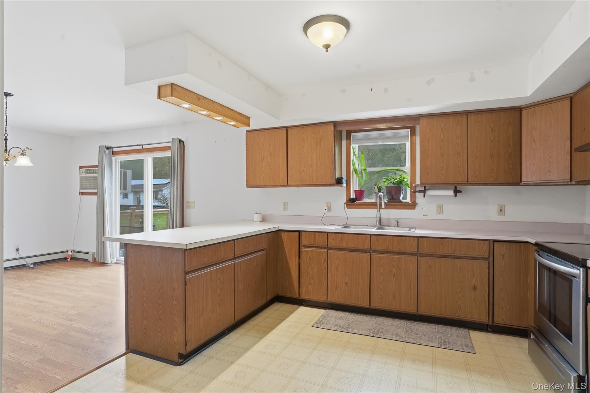 902 Albany Post Road New Paltz, NY 12561 - Photo 14 of 48