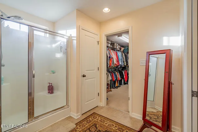 $499,900 | 6331 East McMillan Creek Drive, Knoxville, TN 37924