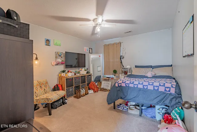 $499,900 | 6331 East McMillan Creek Drive, Knoxville, TN 37924