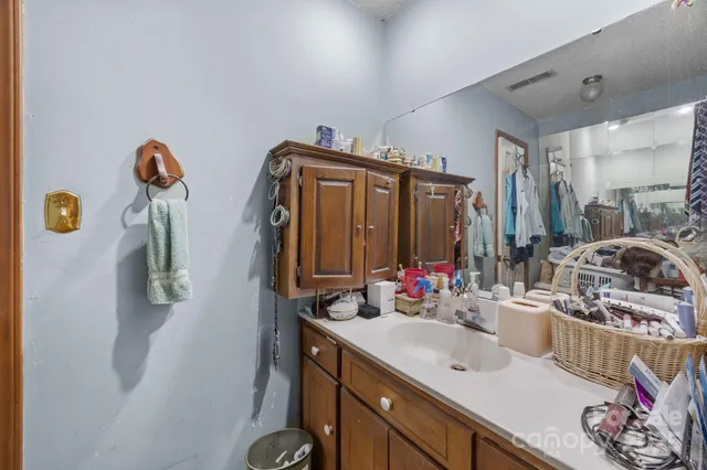 $575,000 | 9915 Cherokee Trail Road, Waxhaw, NC 28173