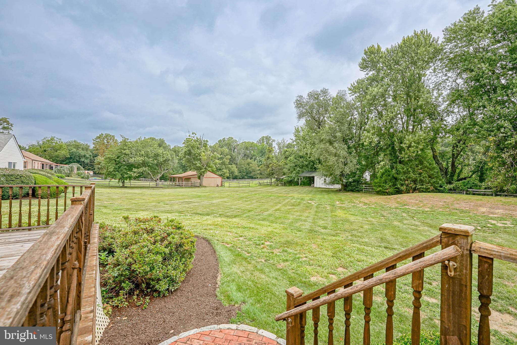 33 Bella Road Lumberton, NJ 08048 - Photo 41 of 65 Deck to yard