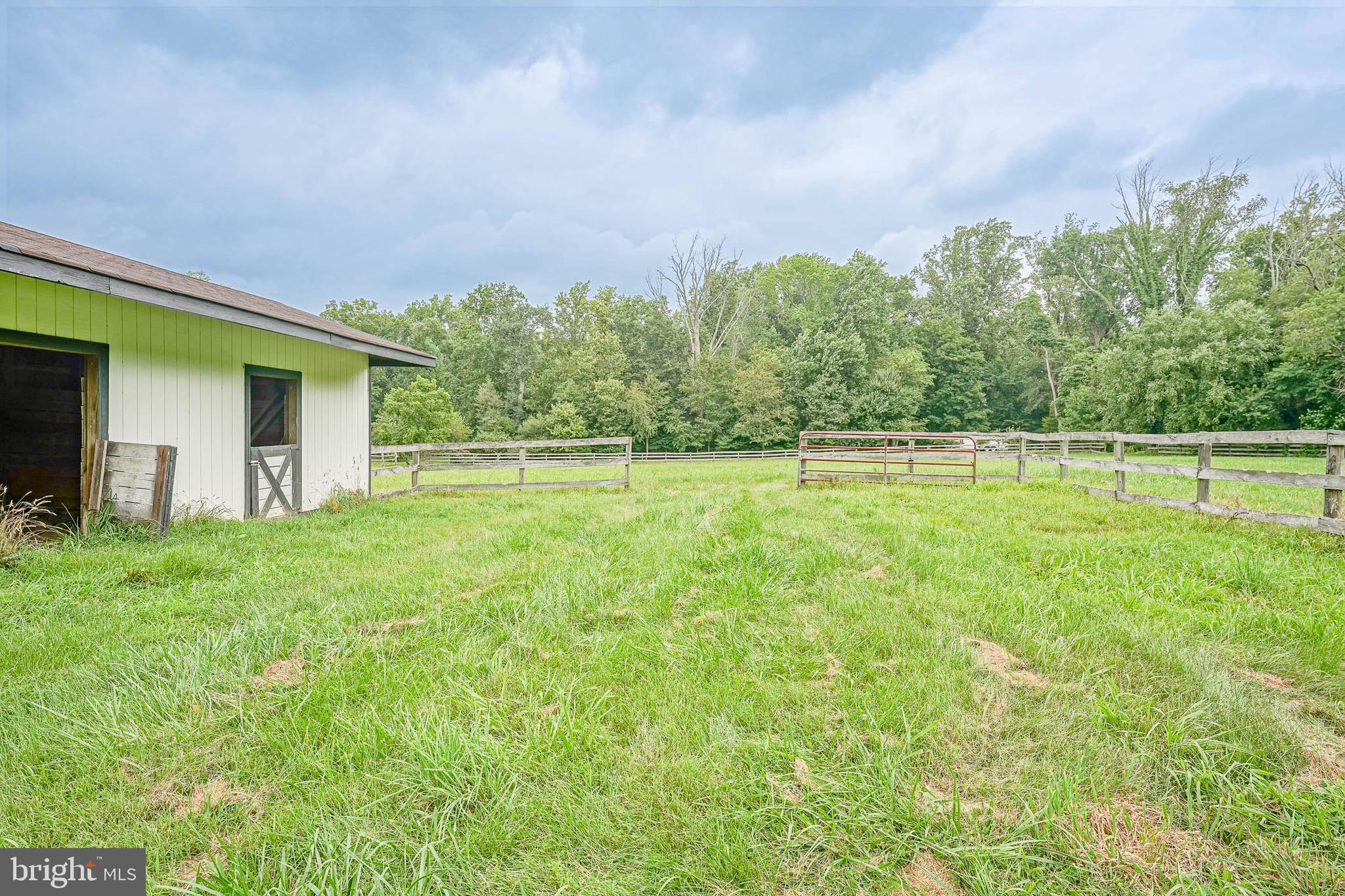 33 Bella Road Lumberton, NJ 08048 - Photo 52 of 65 Barn and pasture
