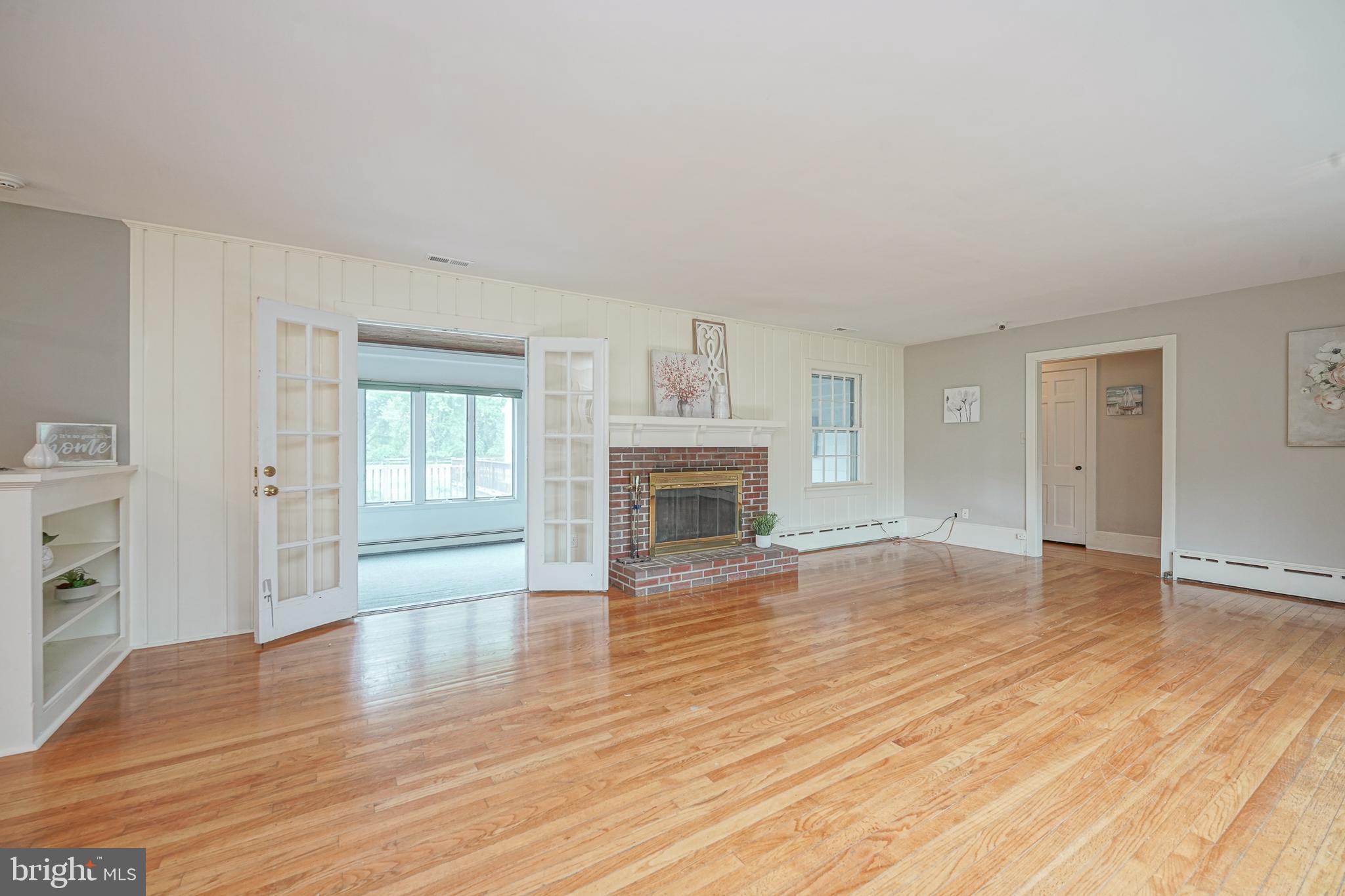 33 Bella Road Lumberton, NJ 08048 - Photo 6 of 65 Living Room leading to Sun Room