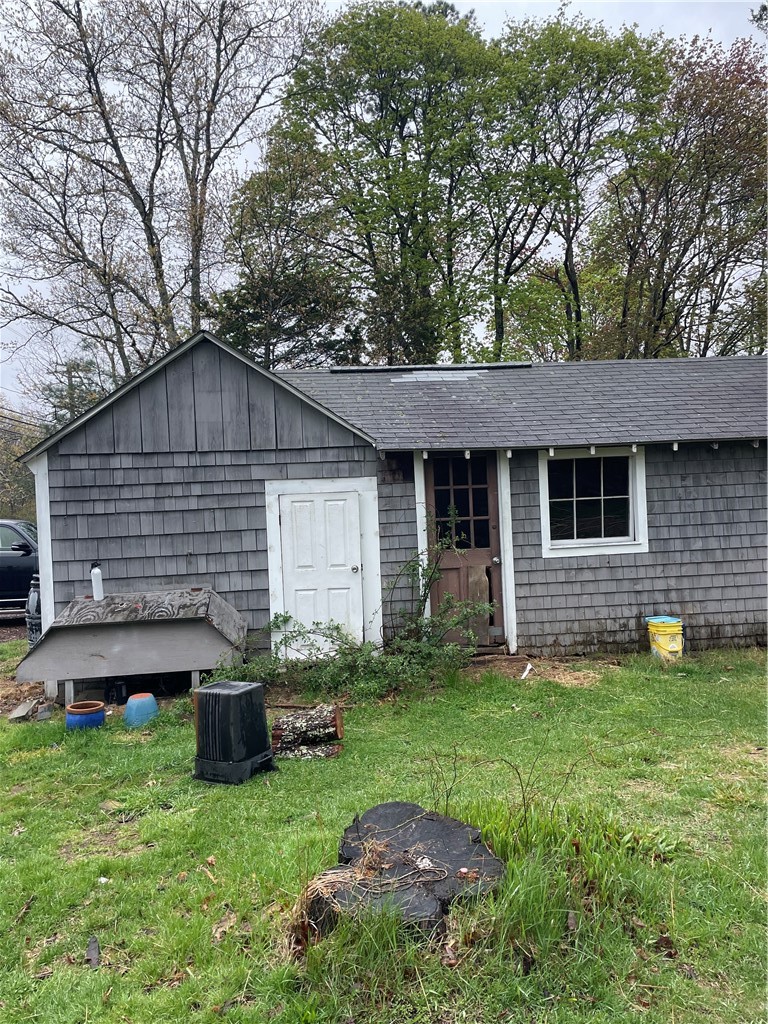 466 Ten Rod Road Exeter, RI 02822 - Photo 4 of 12 Gallery Image 4