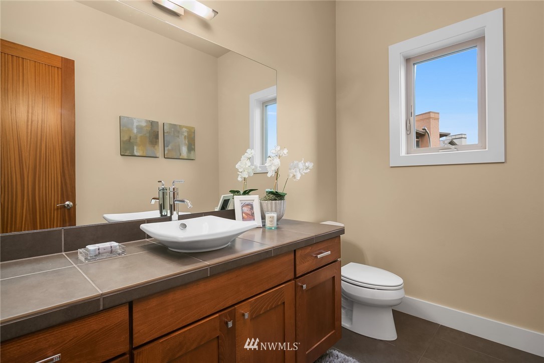 4217 Williams Avenue North Renton, WA 98056 - Photo 12 of 25 Gallery Image 12