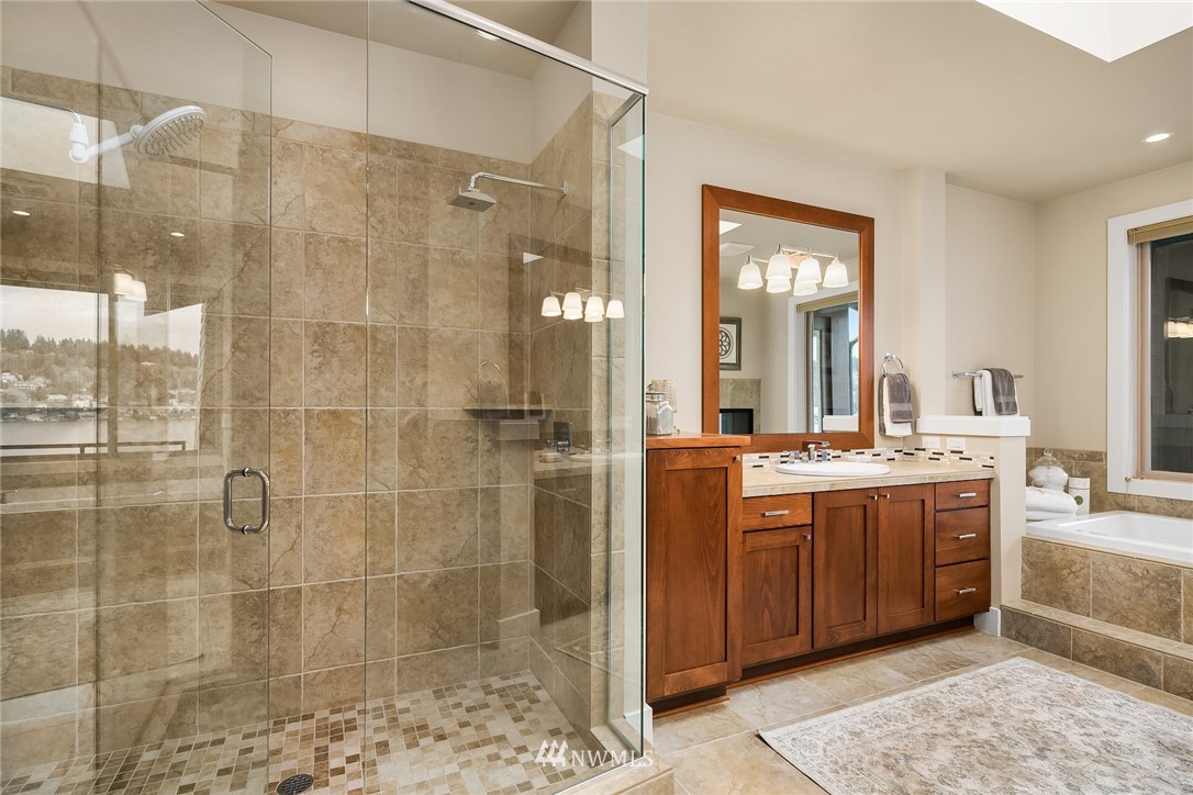 4217 Williams Avenue North Renton, WA 98056 - Photo 16 of 25 Gallery Image 16