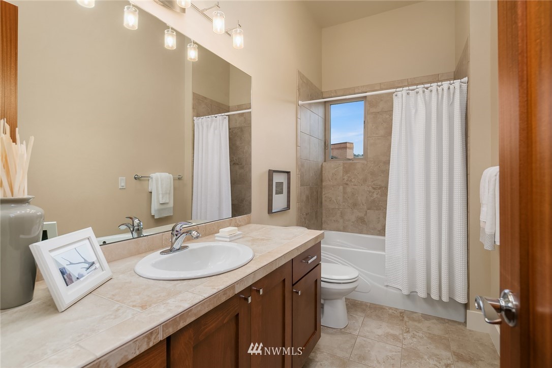 4217 Williams Avenue North Renton, WA 98056 - Photo 18 of 25 Gallery Image 18