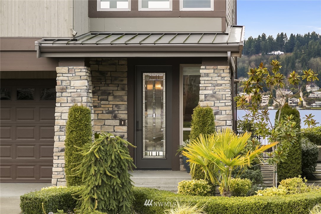 4217 Williams Avenue North Renton, WA 98056 - Photo 3 of 25 Gallery Image 3