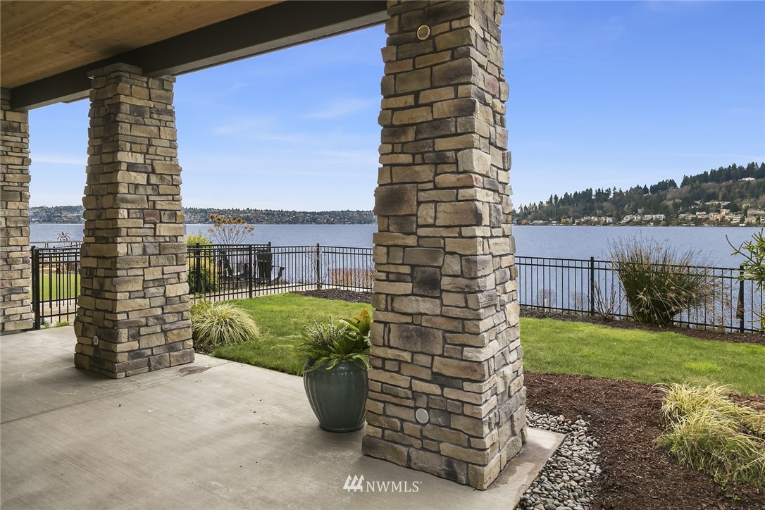 4217 Williams Avenue North Renton, WA 98056 - Photo 21 of 25 Gallery Image 21