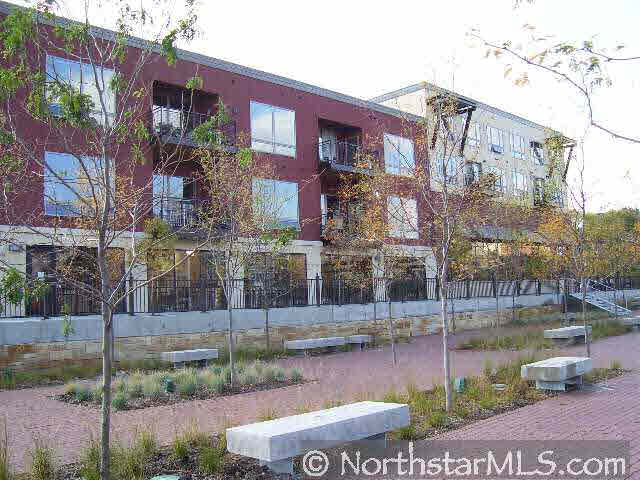 240 Spring Street, Unit 505 St. Paul, MN 55102 - Photo 2 of 2