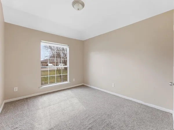 $2,450 | 464 Bass Road, Rockwall, TX 75032