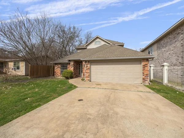 $2,450 | 464 Bass Road, Rockwall, TX 75032