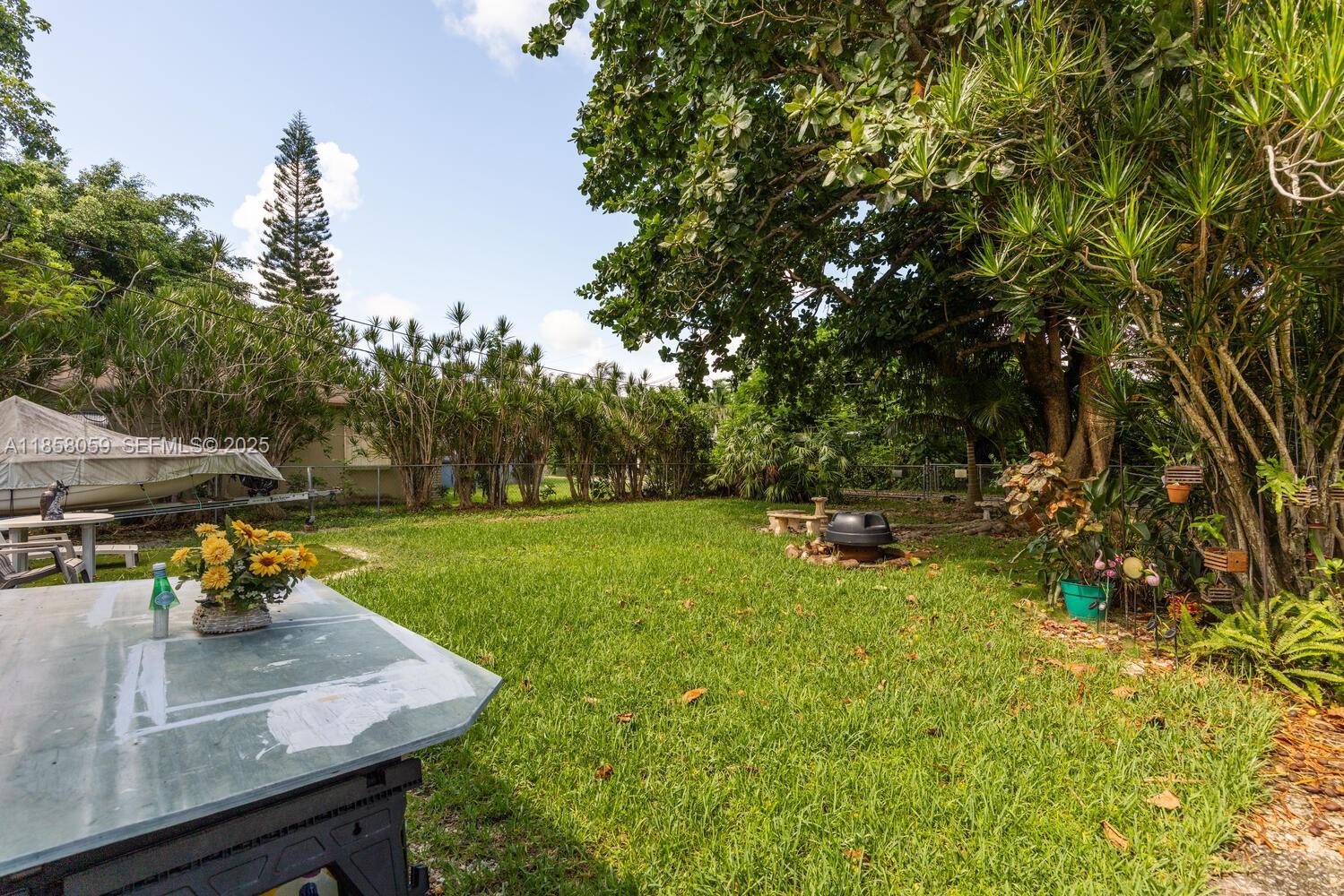 846 Northwest 3rd Avenue Homestead, FL 33030 - Photo 13 of 13 a view of a park with large tree