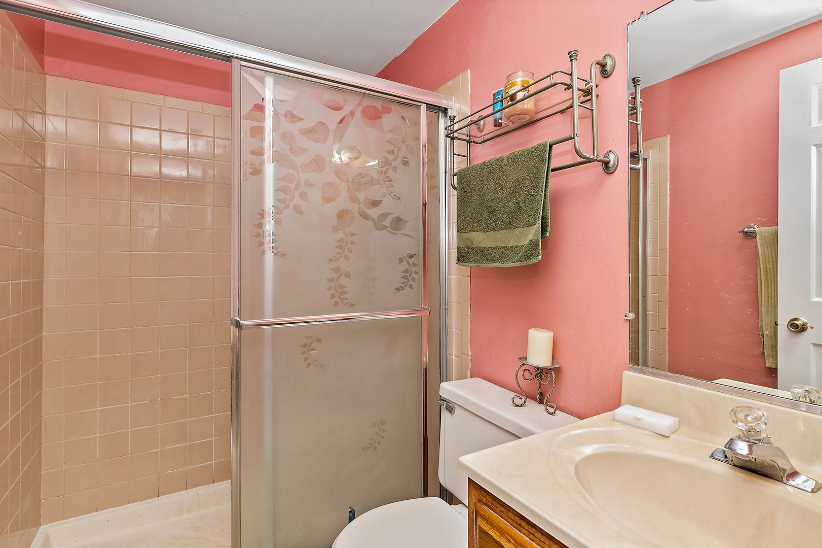 114 Sherman Street Bartlett, IL 60103 - Photo 14 of 17 a bathroom with a sink toilet and shower