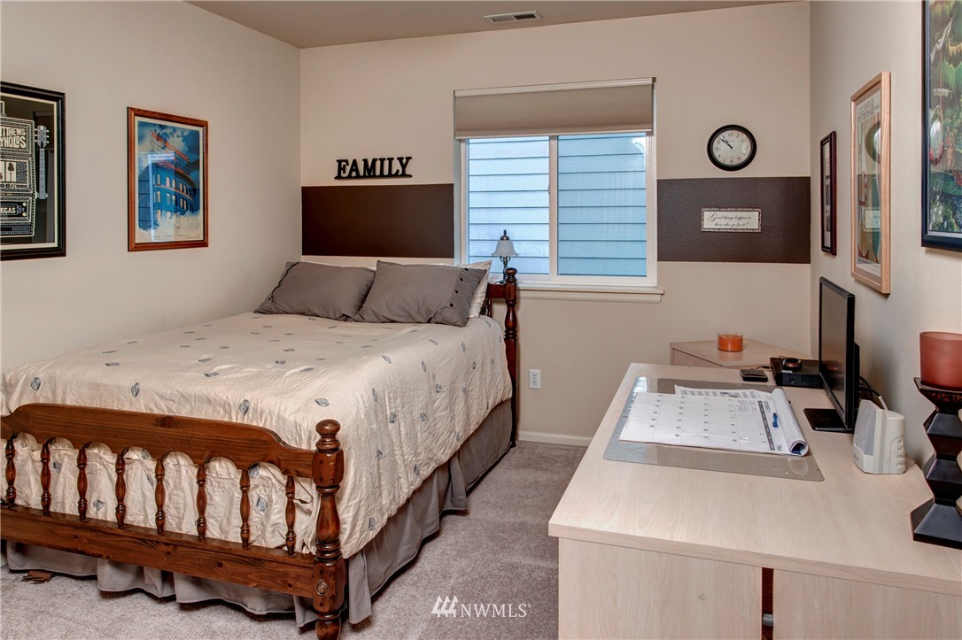 604 194th Place Southeast Bothell, WA 98012 - Photo 22 of 25 Gallery Image 22