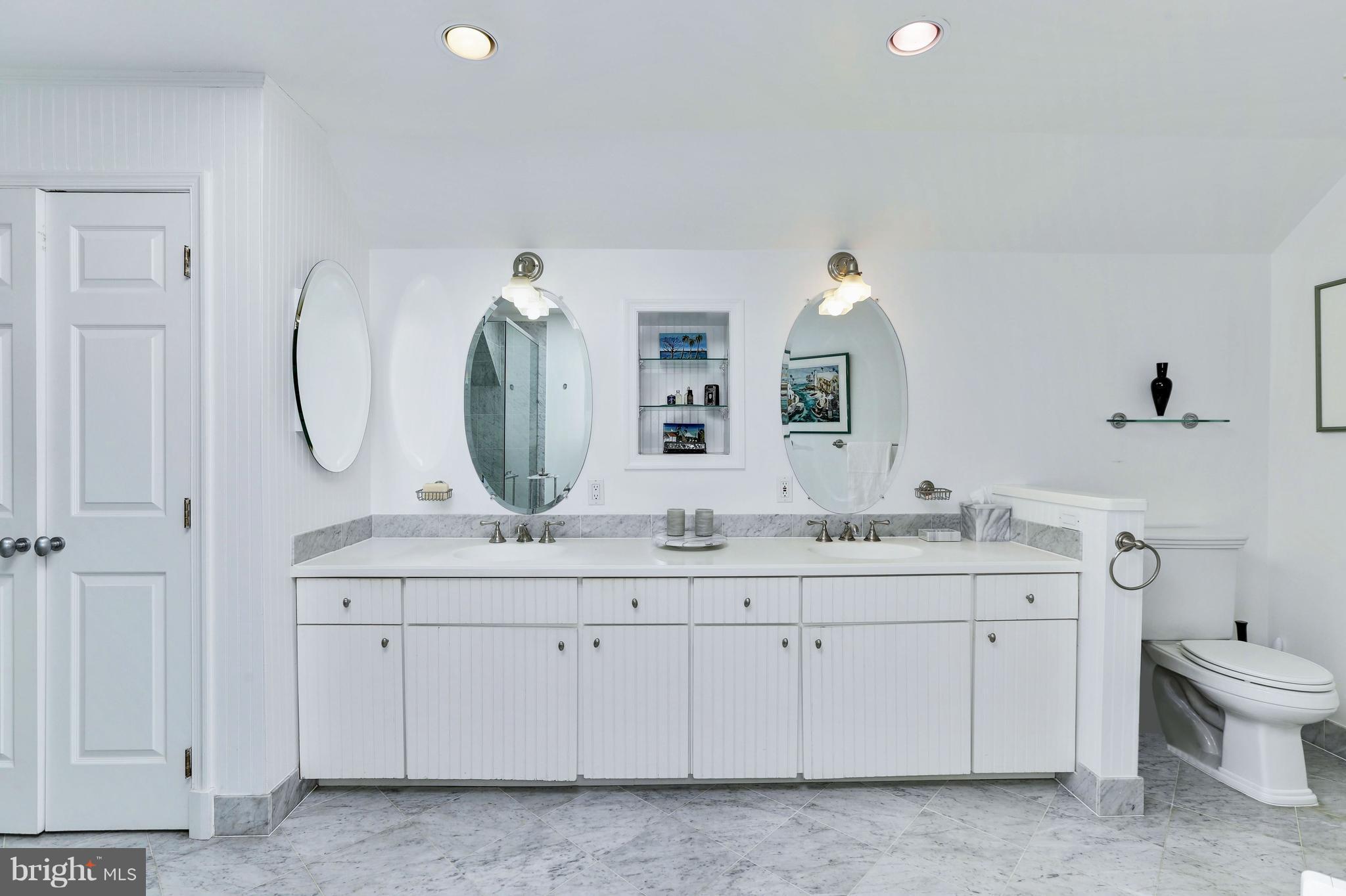 8022 Glendale Road Chevy Chase, MD 20815 - Photo 22 of 31 Second Upper Level - Master Bathroom