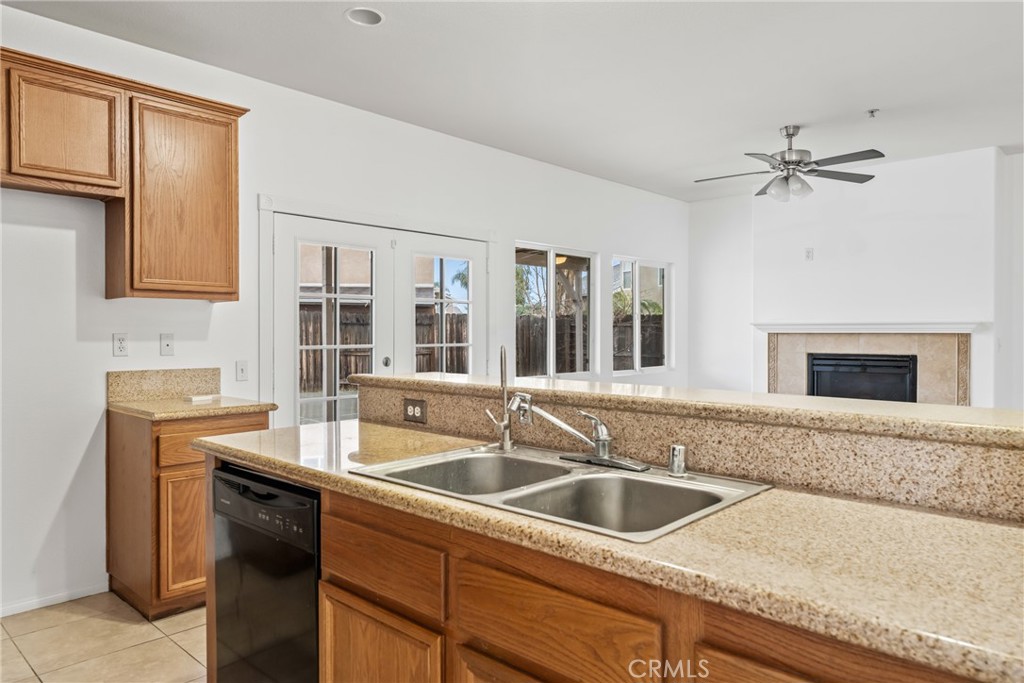 8751 Metta Circle Riverside, CA 92503 - Photo 17 of 44