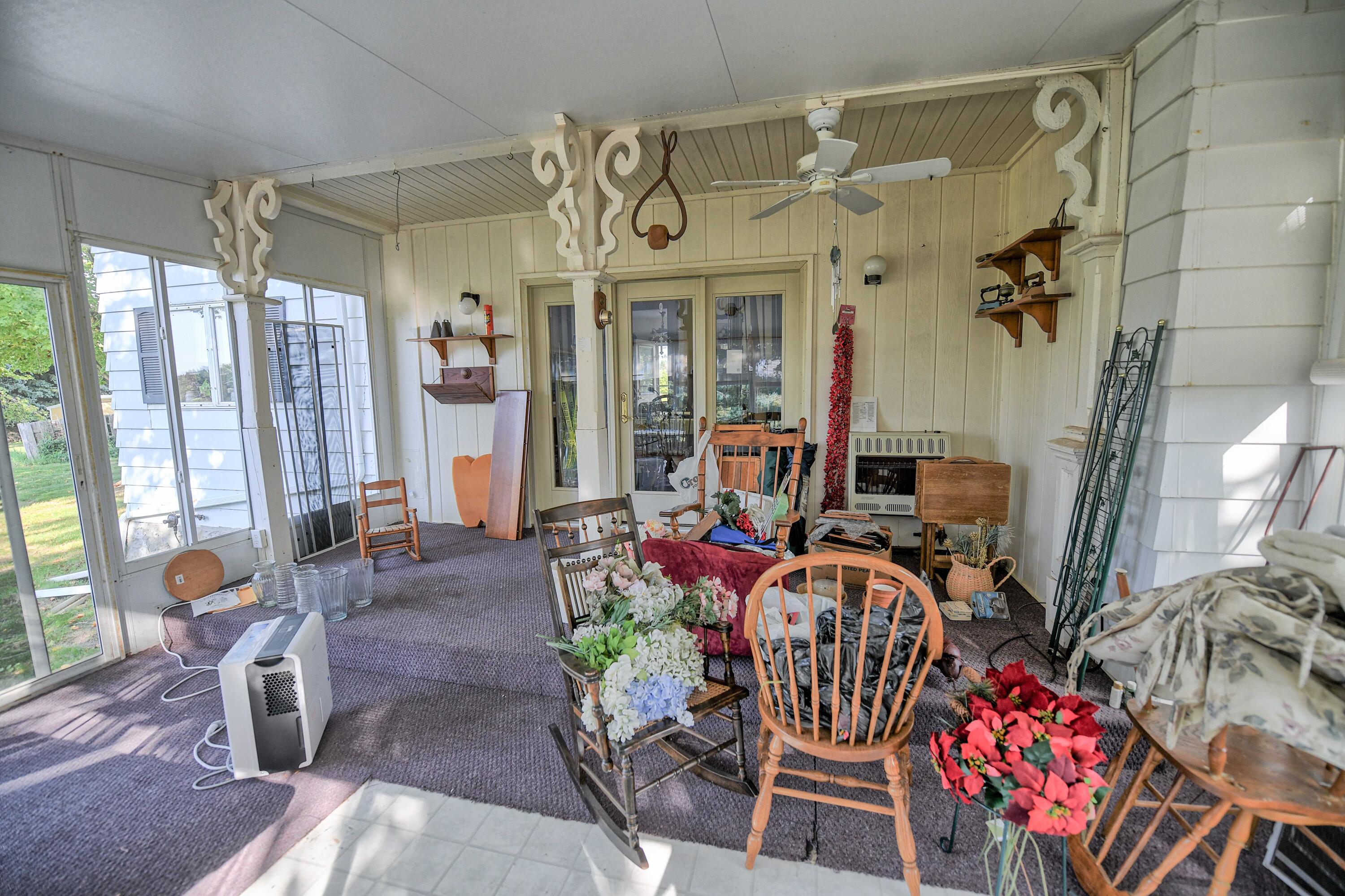 10099 Cutler Road Portland, MI 48875 - Photo 27 of 65 4 Seasons