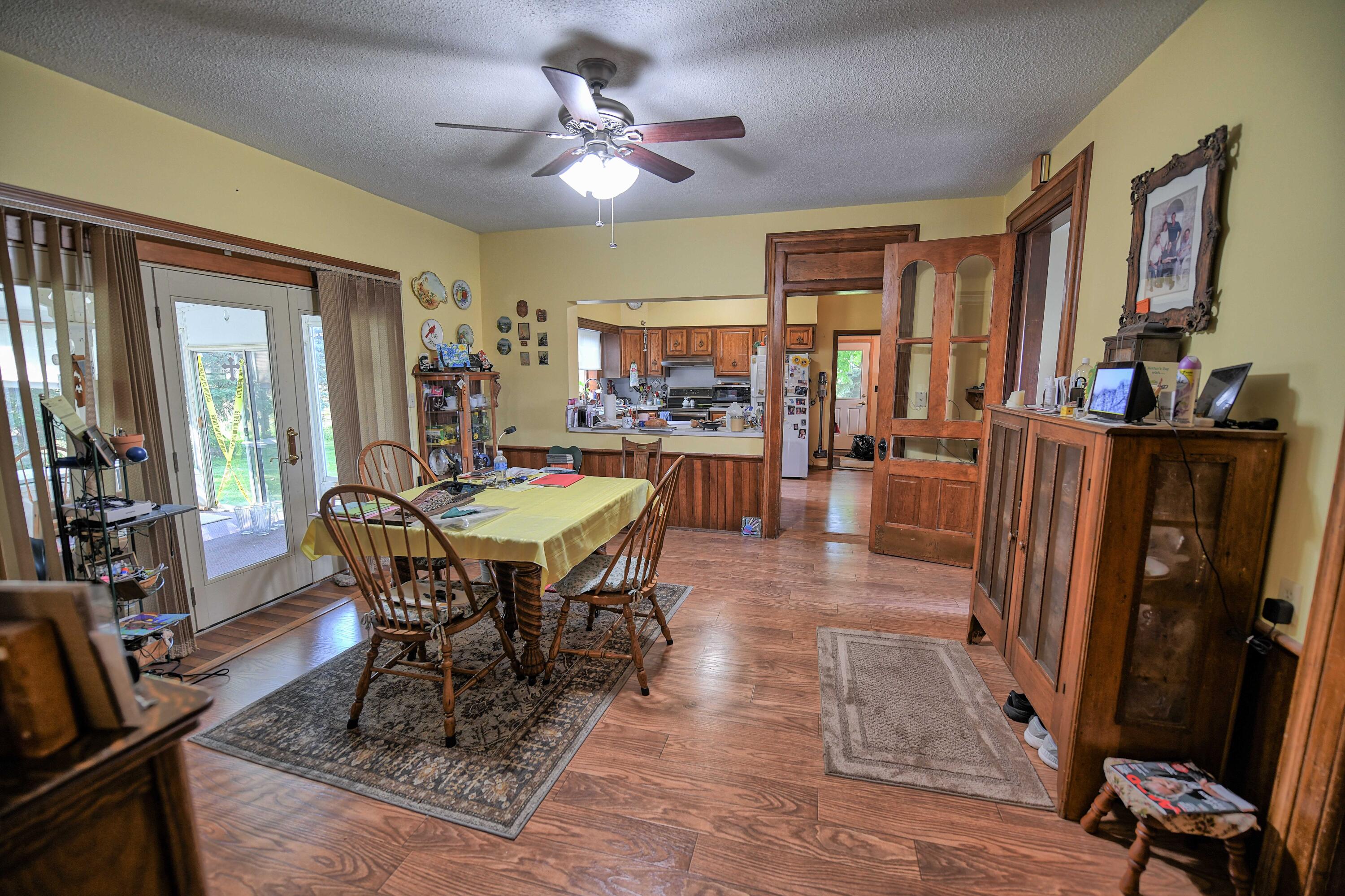 10099 Cutler Road Portland, MI 48875 - Photo 8 of 65 Formal Dining