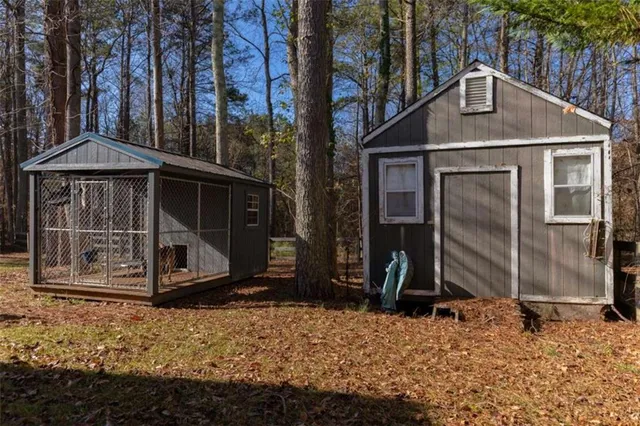 $325,000 | 121 Lester Road, Douglasville, GA 30134