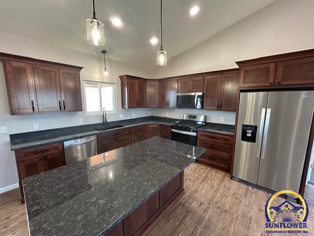 2113 Rd J7 Emporia, KS 66801 - Photo 3 of 15 Kitchen
