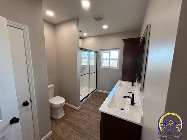 2113 Rd J7 Emporia, KS 66801 - Photo 6 of 15 Master Bathroom
