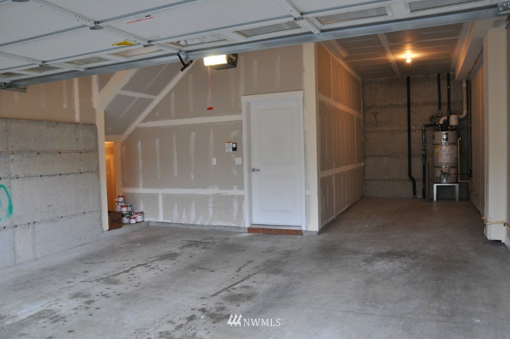 99 Cougar Ridge Road Northwest, Unit 1601 Issaquah, WA 98027 - Photo 17 of 17