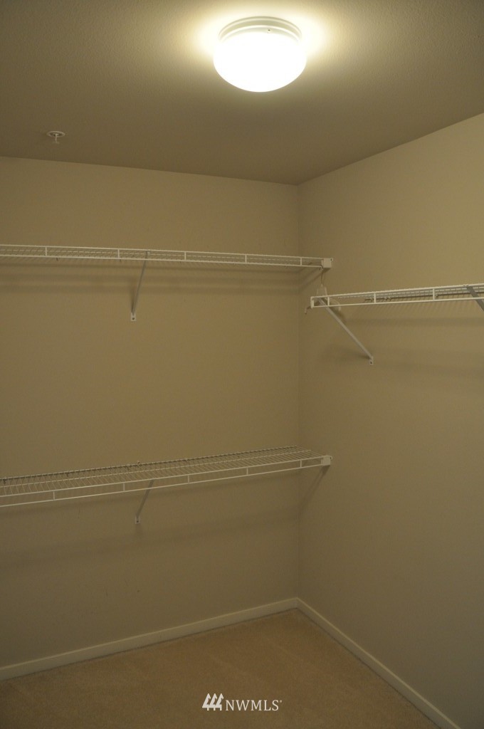 99 Cougar Ridge Road Northwest, Unit 1601 Issaquah, WA 98027 - Photo 9 of 17