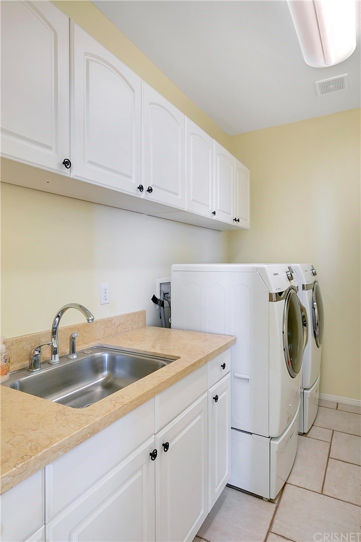 26575 Shakespeare Lane Stevenson Ranch, CA 91381 - Photo 24 of 32 Gallery Image 24
