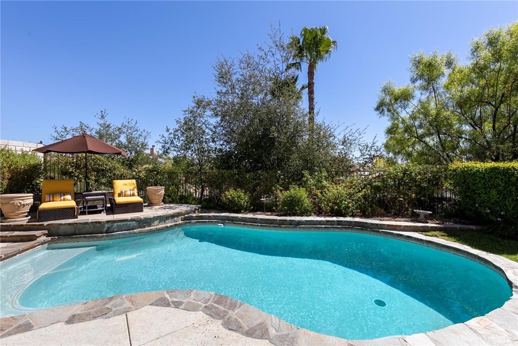 26575 Shakespeare Lane Stevenson Ranch, CA 91381 - Photo 26 of 32 Gallery Image 26