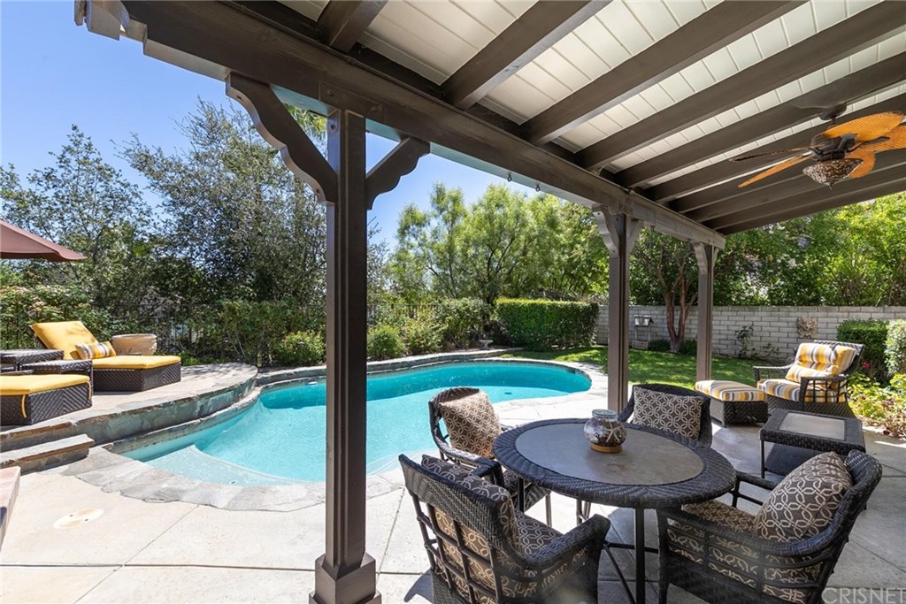 26575 Shakespeare Lane Stevenson Ranch, CA 91381 - Photo 28 of 32 Gallery Image 28