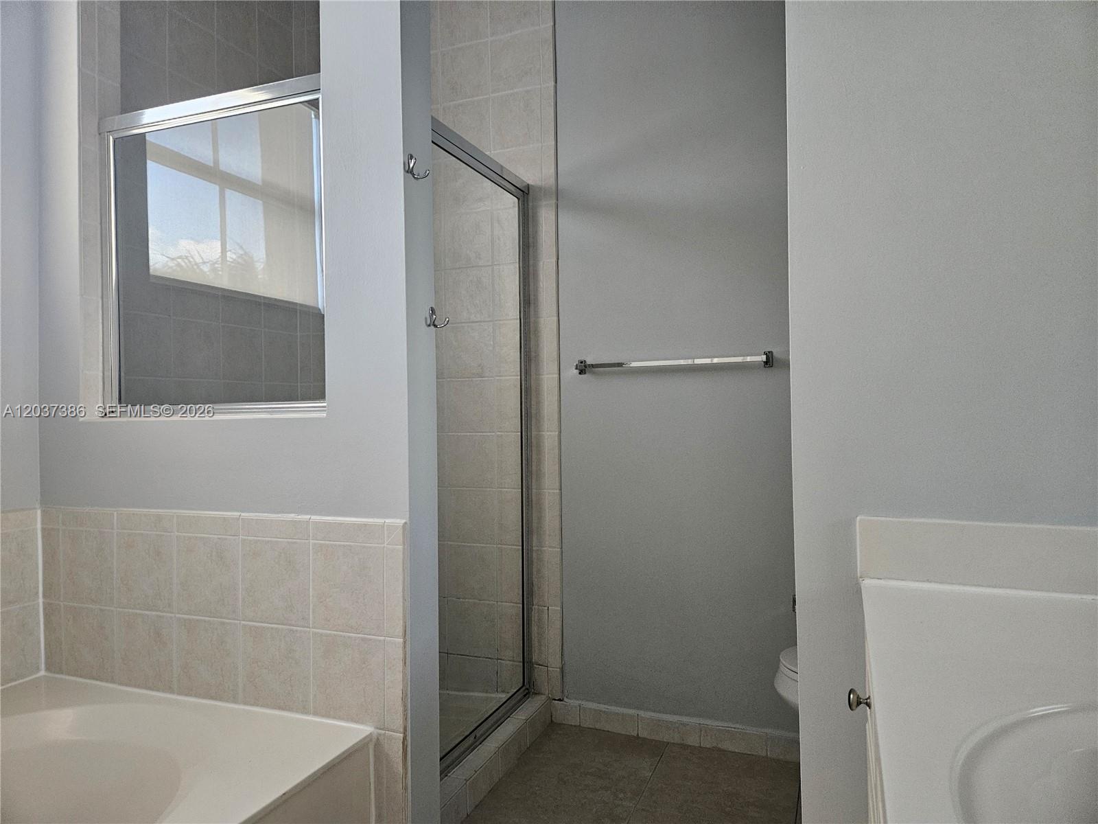 15270 Southwest 30th Terrace Miami, FL 33185 - Photo 9 of 17