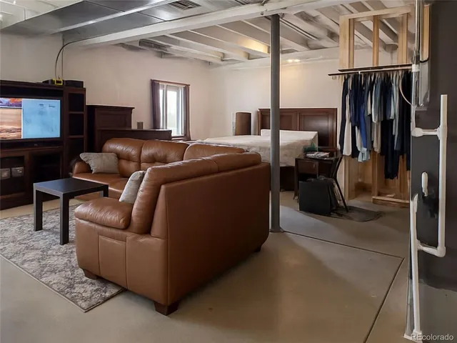 $3,200 | 568 Yankee Boy Loop, Elizabeth, CO 80107