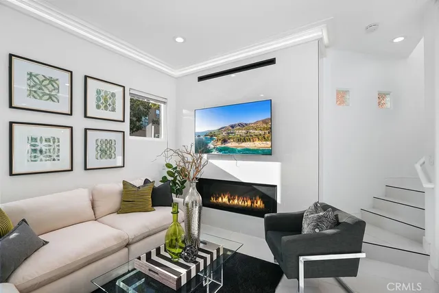 $975,000 | 199 Las Flores, Aliso Viejo, CA 92656